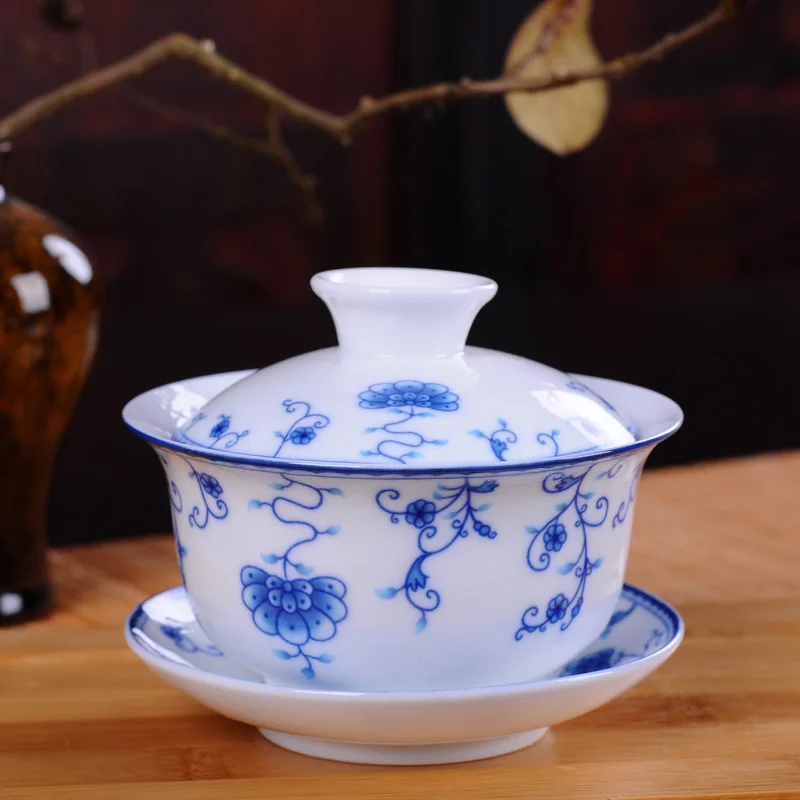 สีขาวสีฟ้าและสีขาวเซรามิค Gaiw - Matcha Bowl Chawan บทวิจารณ์และราคา